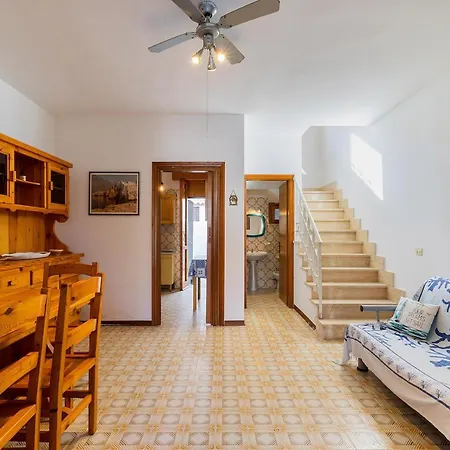 Villino Sabrina Con Piscina בית נופש טורה לפילו