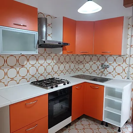 Villino Sabrina Con Piscina * טורה לפילו